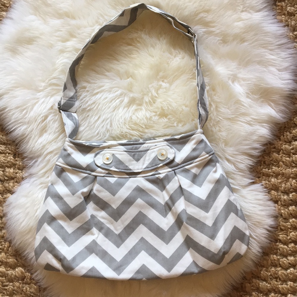 Chevron striped purse NWOT